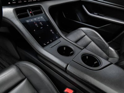 2020 Porsche Taycan Taycan Turbo