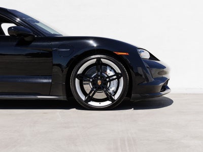 2021 Porsche Taycan Taycan Turbo