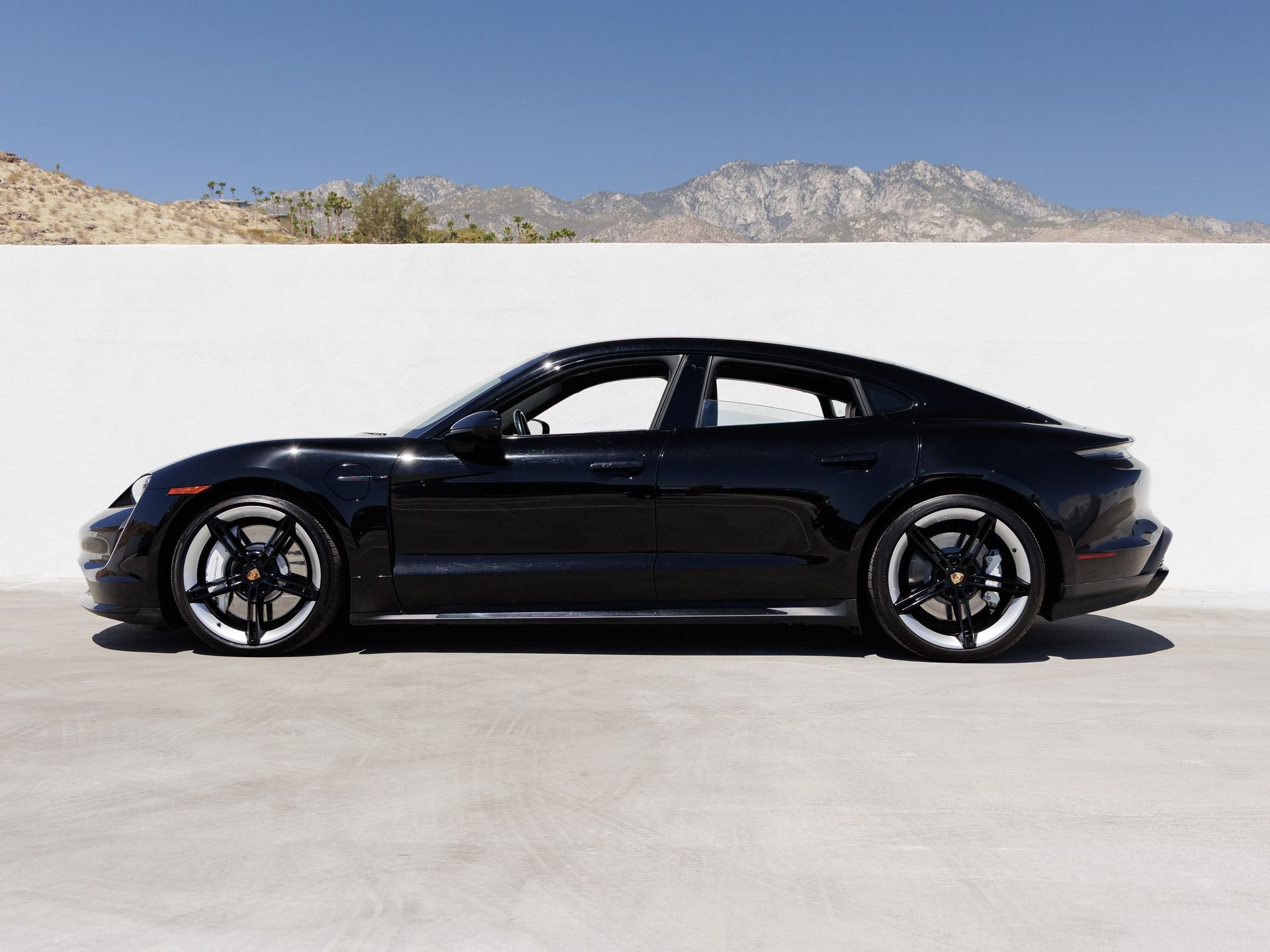 2021 Porsche Taycan Taycan Turbo