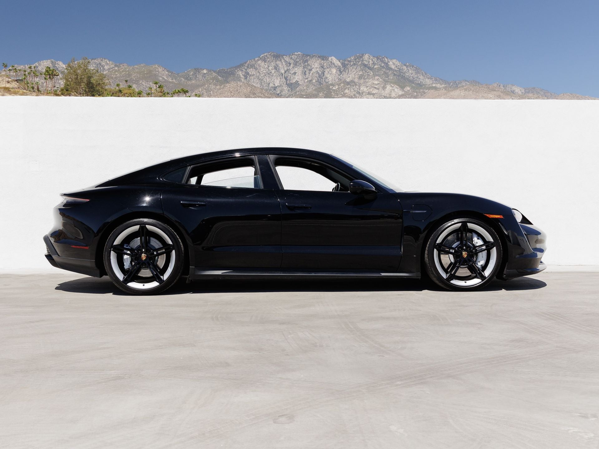 2021 Porsche Taycan Taycan Turbo