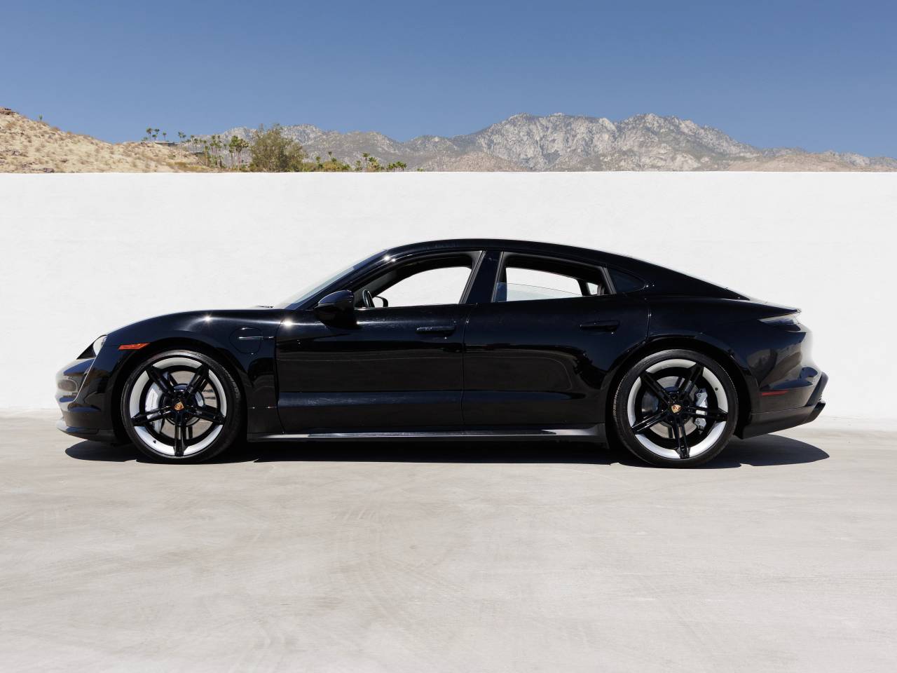 2021 Porsche Taycan Taycan Turbo