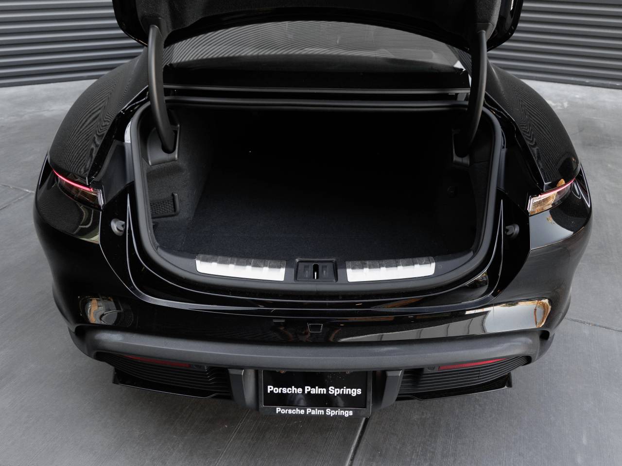 2021 Porsche Taycan Taycan Turbo