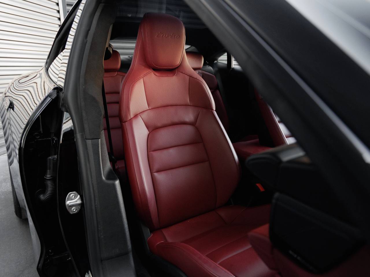 2021 Porsche Taycan Taycan Turbo