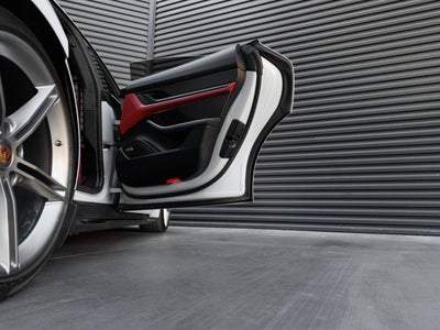 2021 Porsche Taycan Taycan Turbo