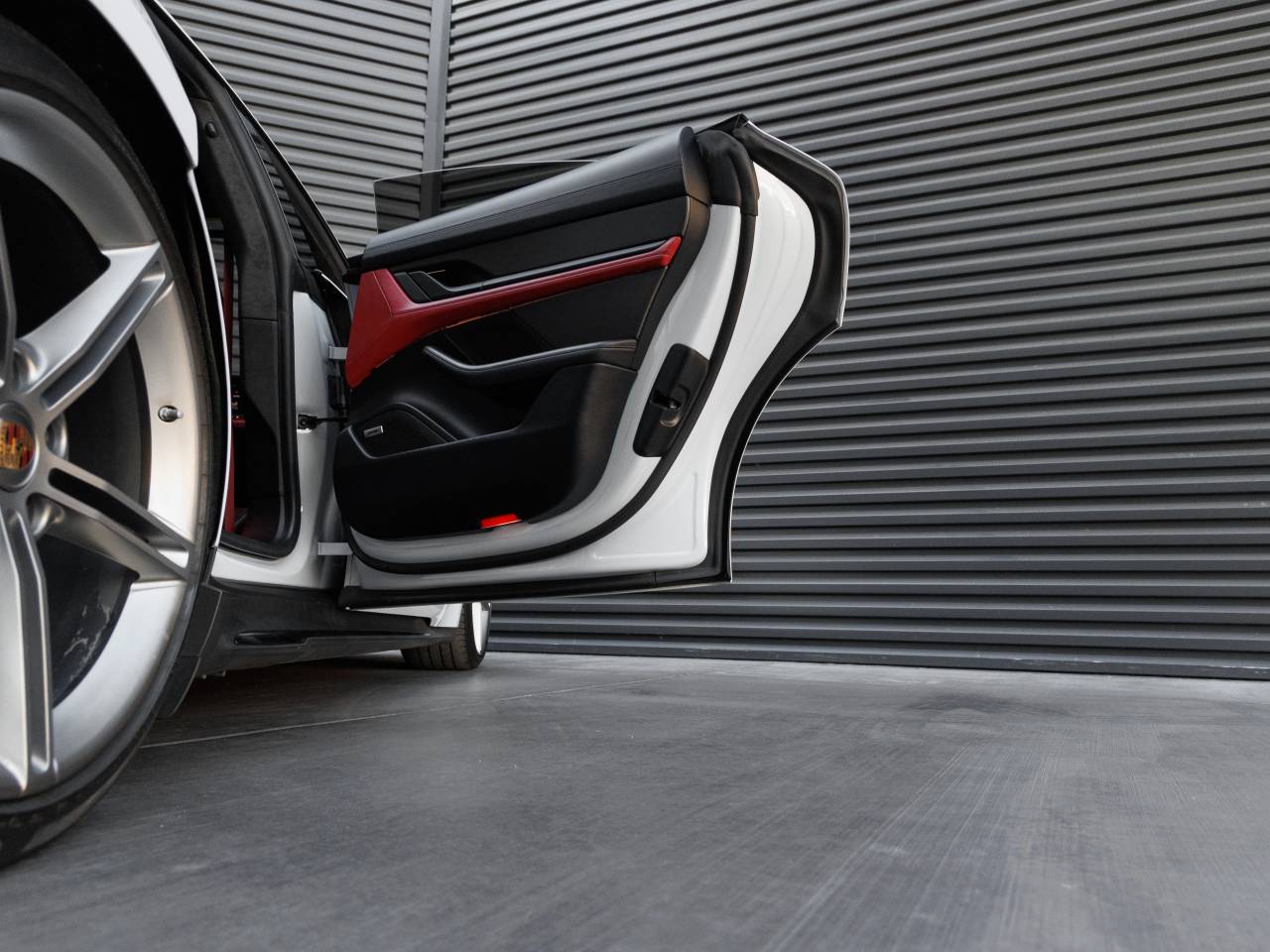 2021 Porsche Taycan Taycan Turbo