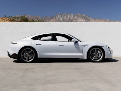 2021 Porsche Taycan Taycan Turbo
