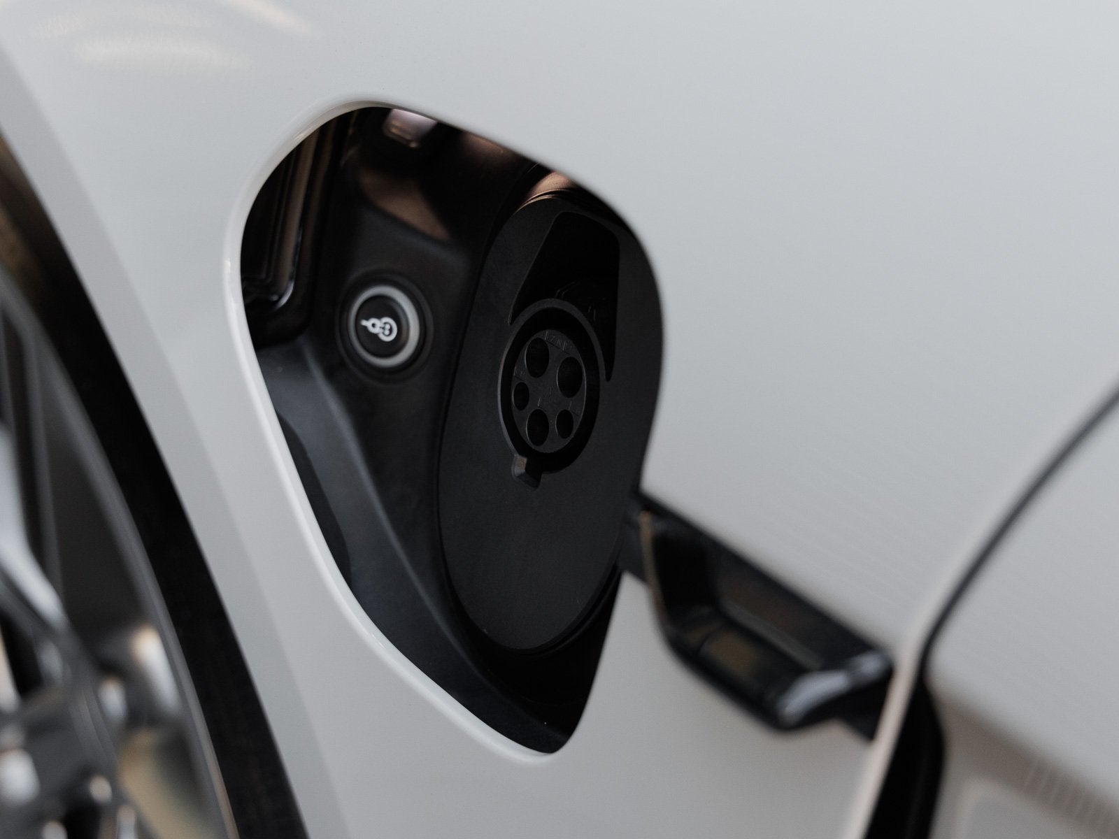 2025 Porsche Taycan Taycan Turbo