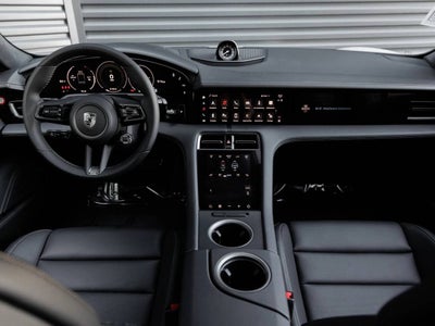 2025 Porsche Taycan Taycan Turbo