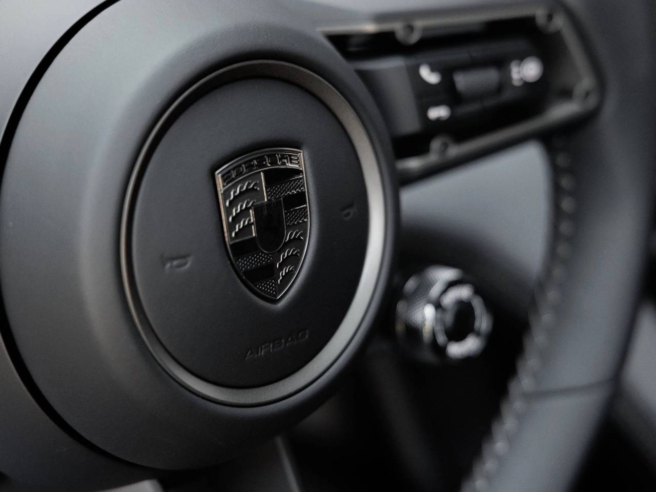 2025 Porsche Taycan Taycan Turbo