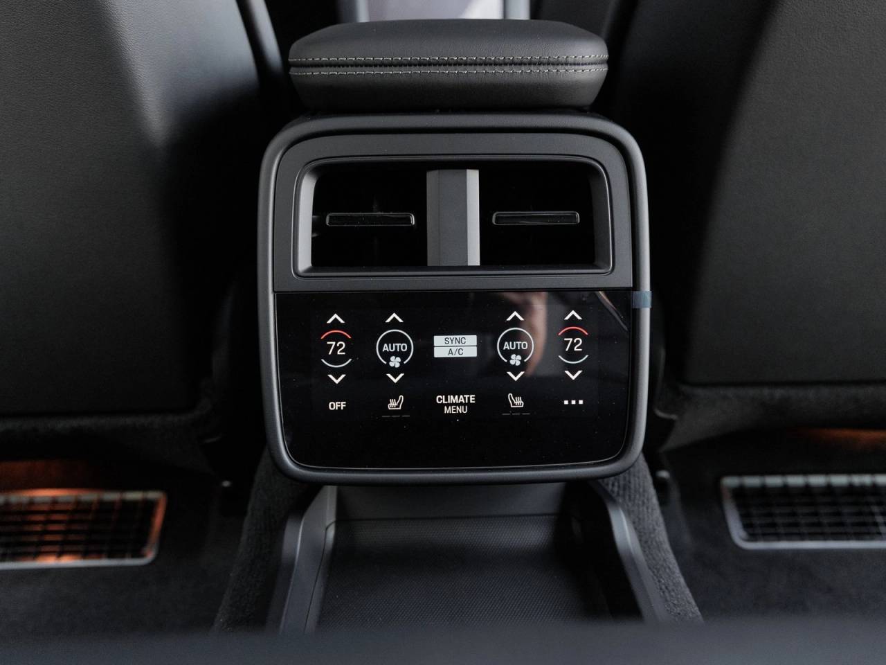 2025 Porsche Taycan Taycan Turbo