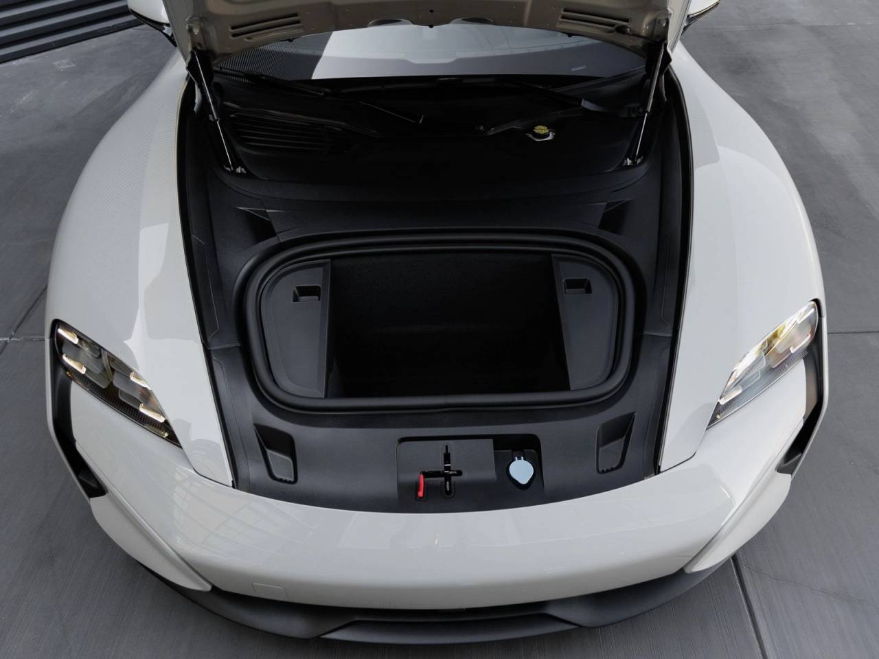 2025 Porsche Taycan Taycan Turbo