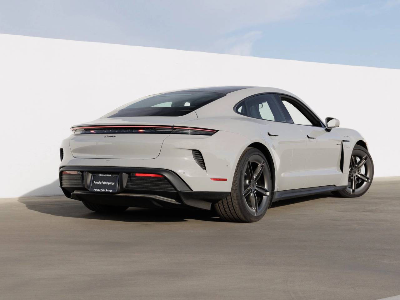 2025 Porsche Taycan Taycan Turbo