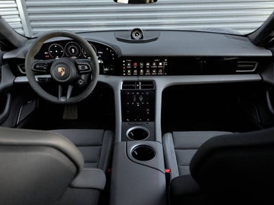 2020 Porsche Taycan Taycan Turbo S