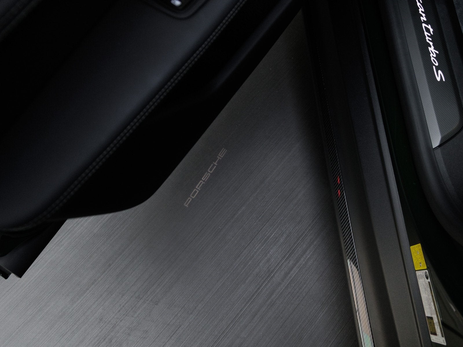 2025 Porsche Taycan Taycan Turbo S