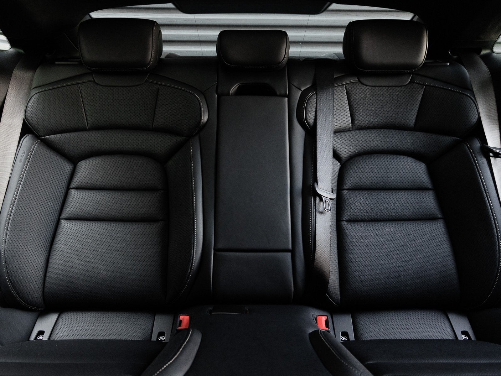 2025 Porsche Taycan Taycan Turbo S