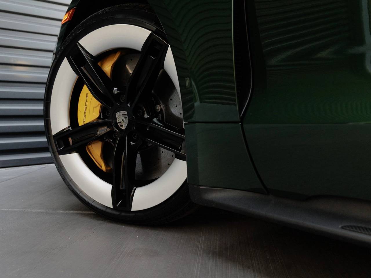 2025 Porsche Taycan Taycan Turbo S