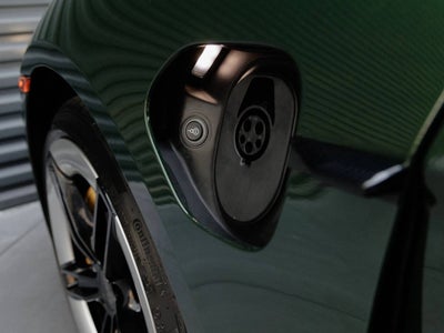 2025 Porsche Taycan Taycan Turbo S