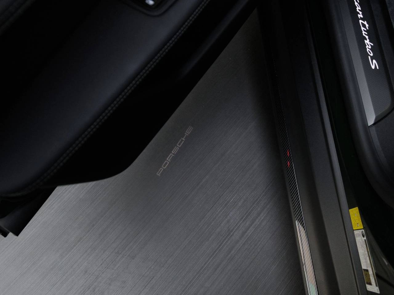 2025 Porsche Taycan Taycan Turbo S