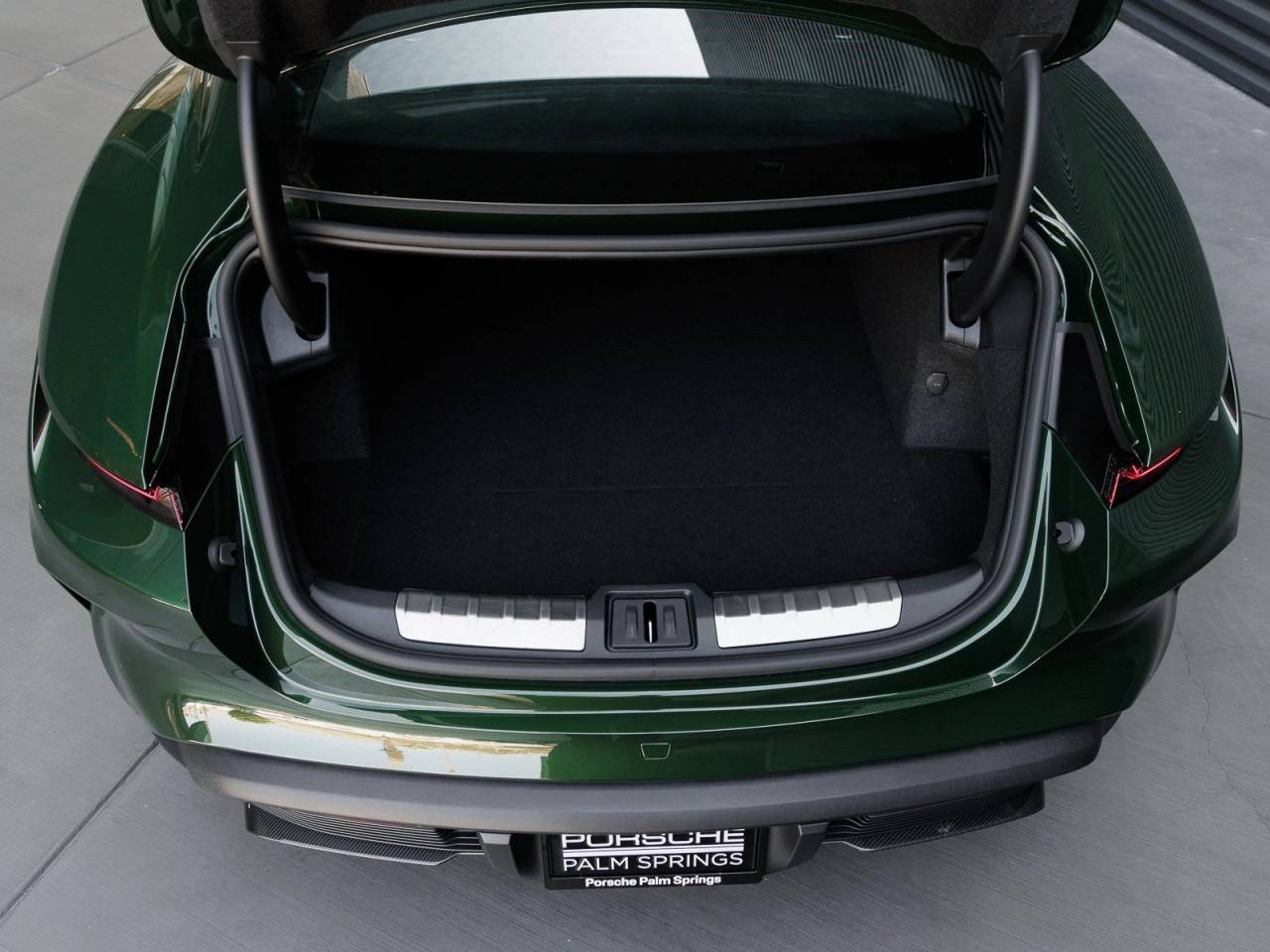 2025 Porsche Taycan Taycan Turbo S