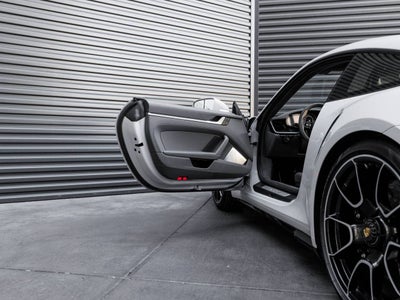 2025 Porsche 911 911 Turbo S