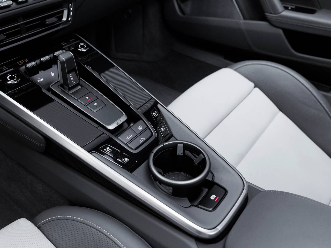 2025 Porsche 911 911 Turbo S