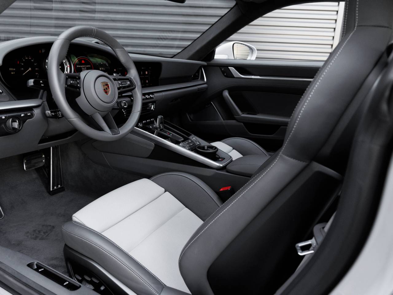 2025 Porsche 911 911 Turbo S