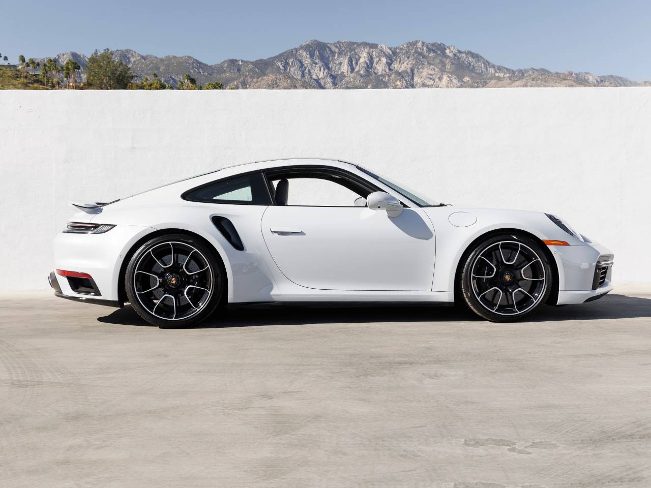 2025 Porsche 911 911 Turbo S