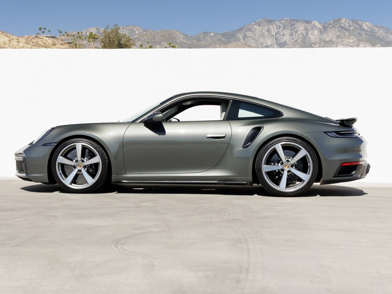 2021 Porsche 911 911 Turbo S (MY21)