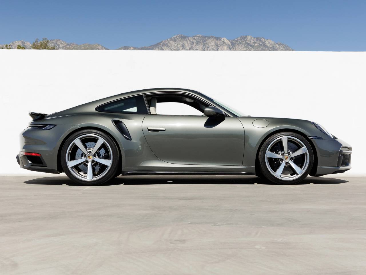 2021 Porsche 911 911 Turbo S (MY21)