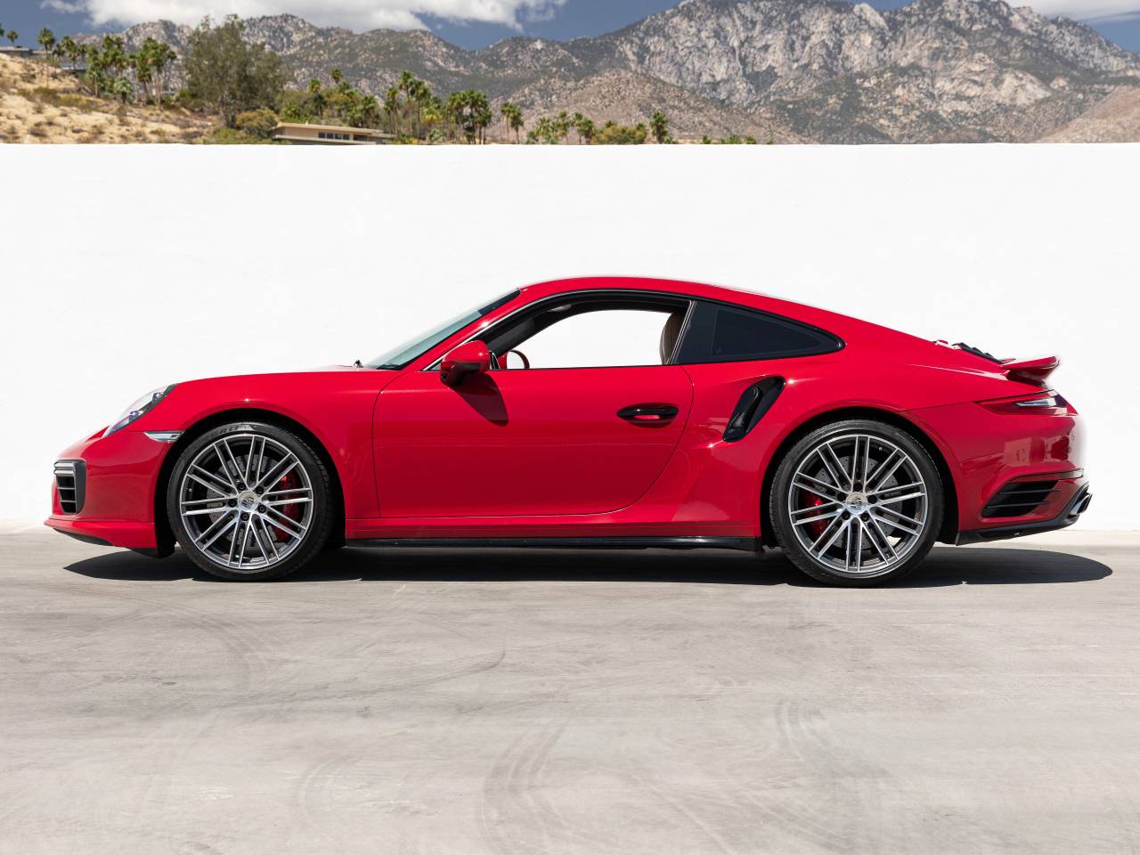 2019 Porsche 911 Turbo