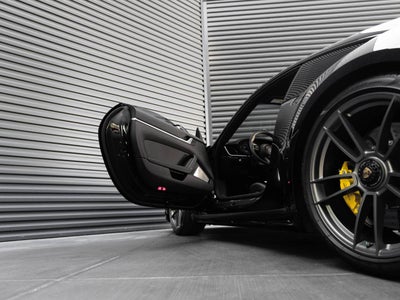 2025 Porsche 911 911 Turbo S