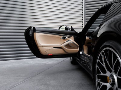 2014 Porsche 911 911 Turbo S Coupe