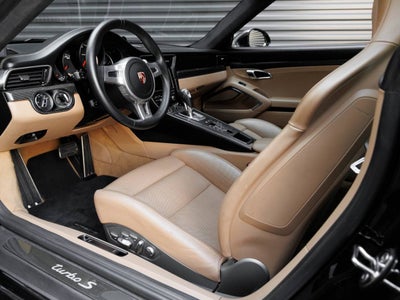 2014 Porsche 911 911 Turbo S Coupe