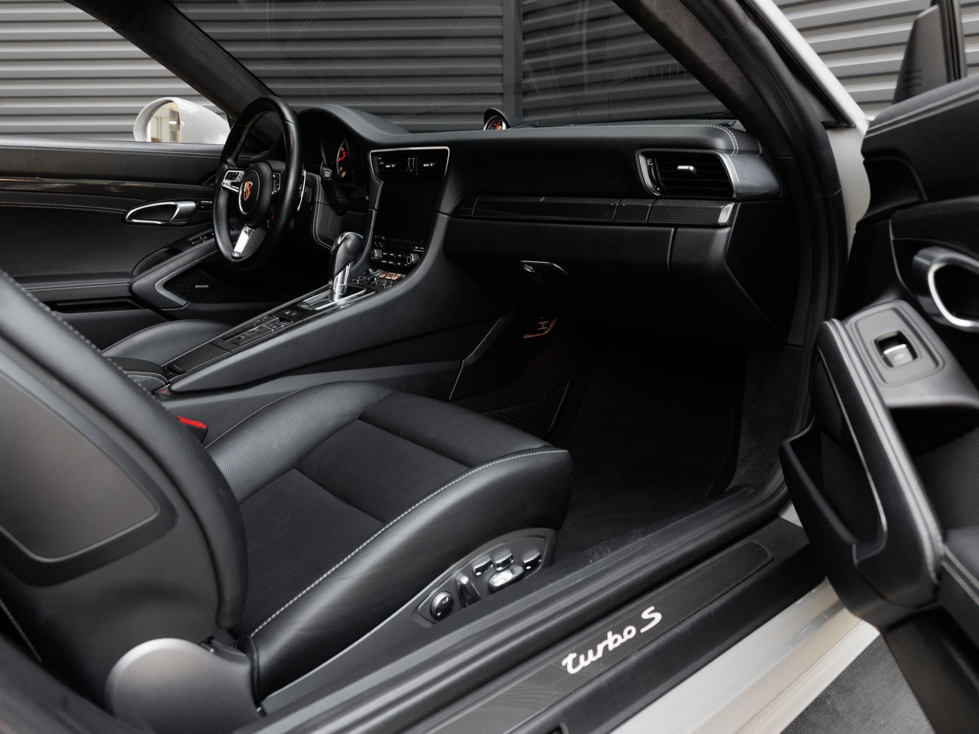 2019 Porsche 911 911 Turbo S