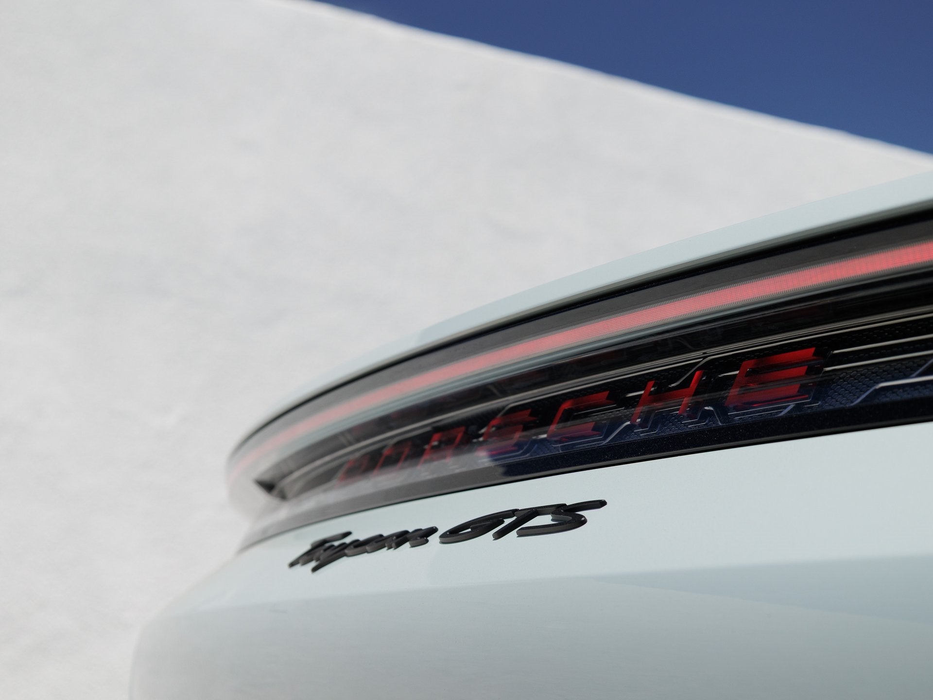 2025 Porsche Taycan Taycan GTS