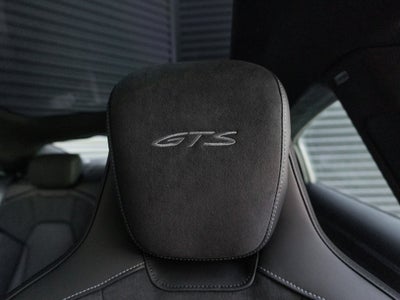 2025 Porsche Taycan Taycan GTS