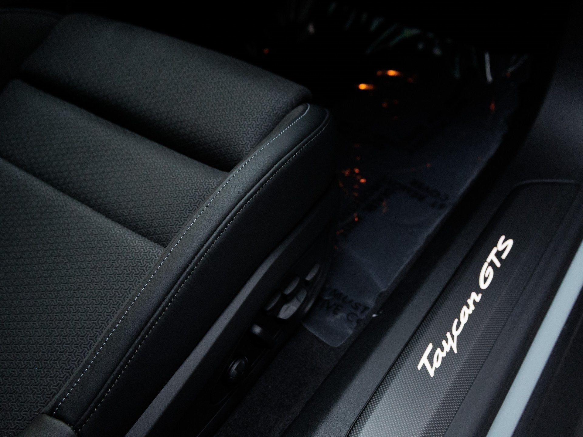 2025 Porsche Taycan Taycan GTS