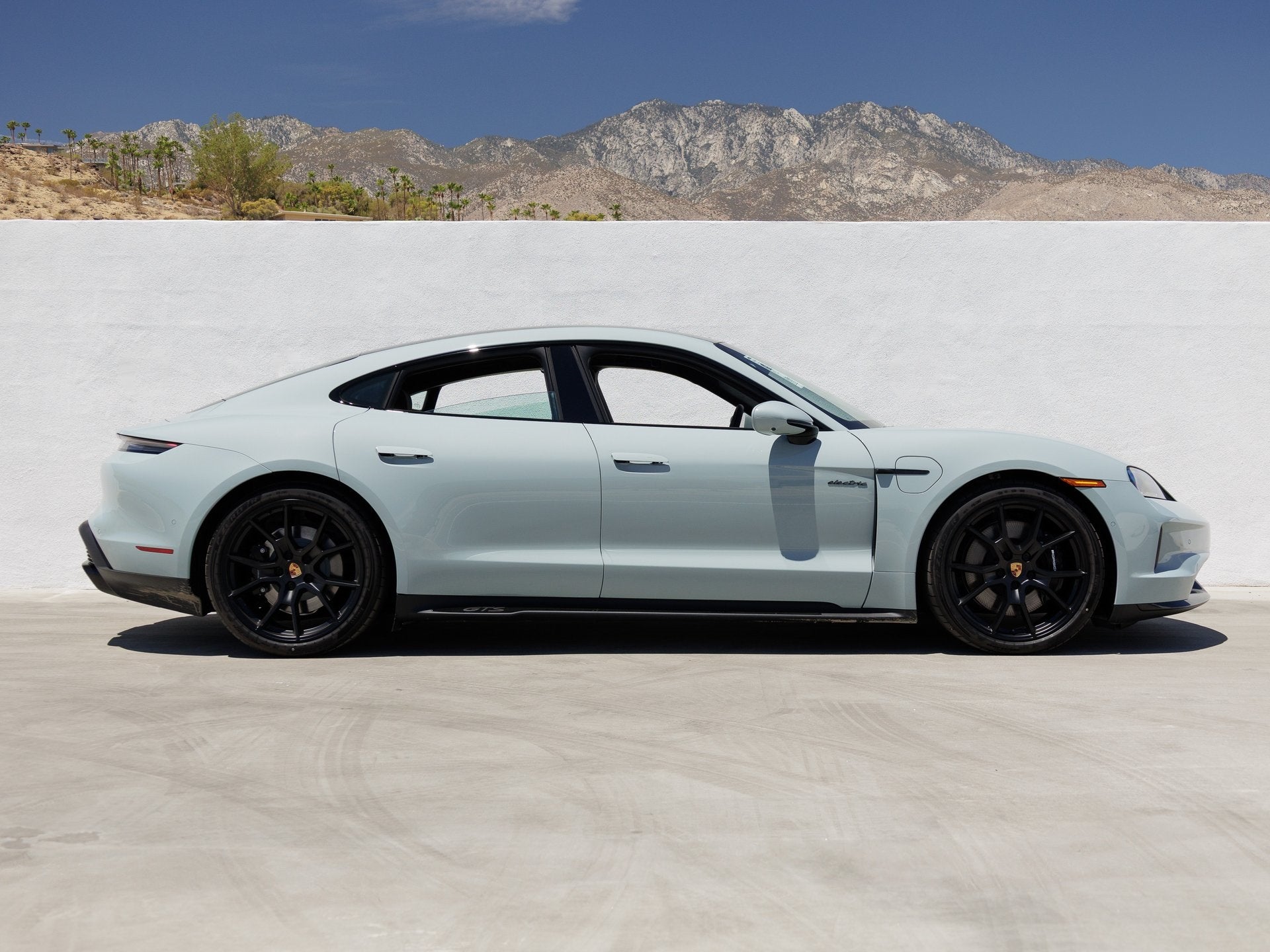 2025 Porsche Taycan Taycan GTS