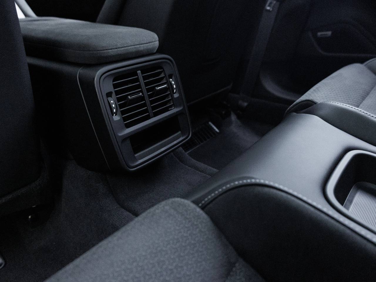 2025 Porsche Taycan Taycan GTS