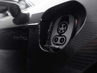 2026 Porsche Taycan Taycan GTS