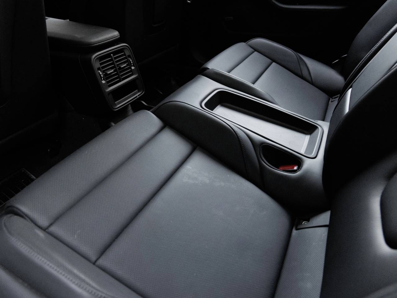 2022 Porsche Taycan Taycan GTS (MY22)