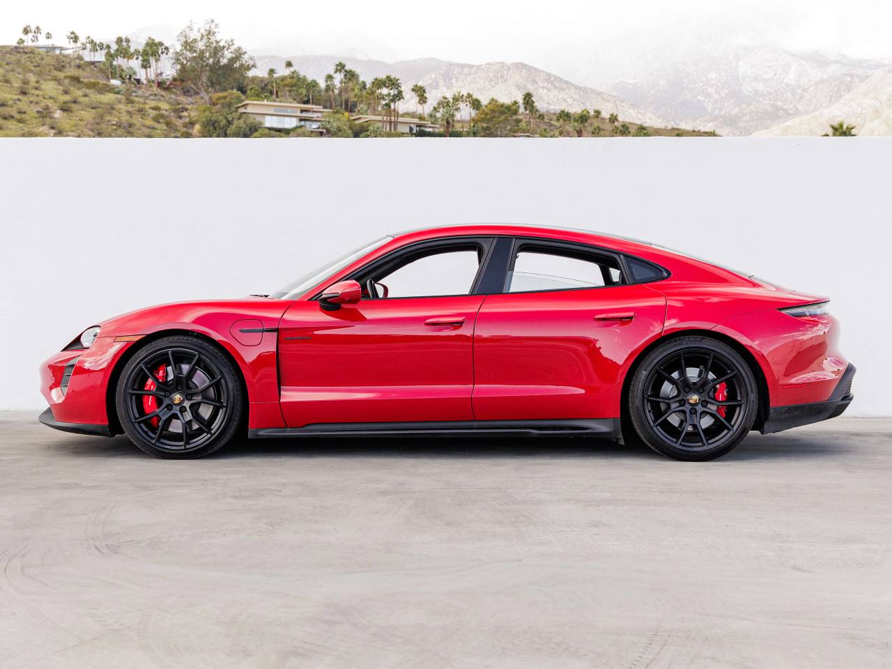 2022 Porsche Taycan Taycan GTS (MY22)