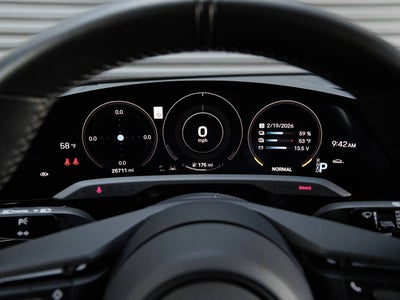 2022 Porsche Taycan Taycan GTS (MY22)