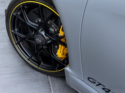 2025 Porsche 718 Cayman GT4 RS