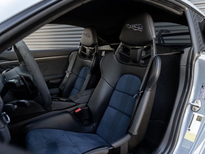 2025 Porsche 718 Cayman GT4 RS