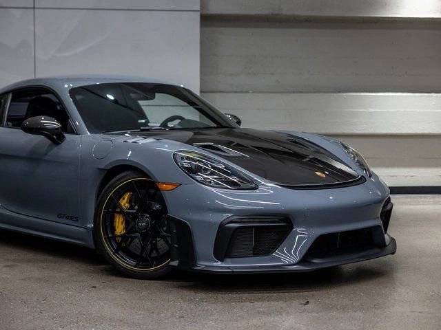 2025 Porsche 718 Cayman GT4 RS