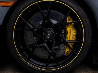 2025 Porsche 718 Cayman GT4 RS