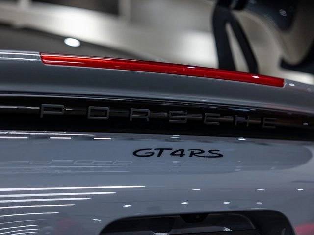 2025 Porsche 718 Cayman GT4 RS