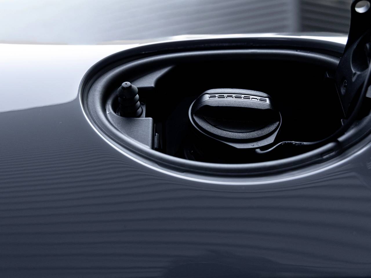 2025 Porsche 718 Cayman GT4 RS