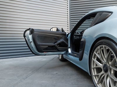 2023 Porsche 718 718 Cayman GT4 RS (MY23)